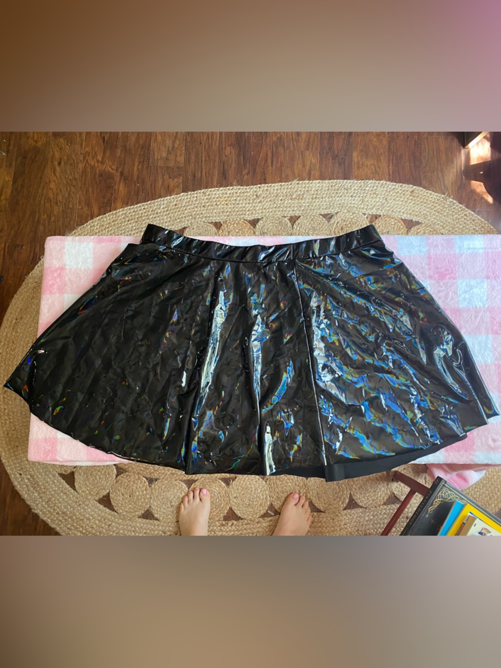 Black holographic laser mini skirt